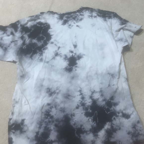 Grey, black, and white t-shirt - Picture 2 of 2